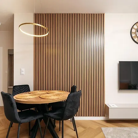 Boho Harmony Luxury - Ac Parking & Balcony - By Uniquerent Apartment *