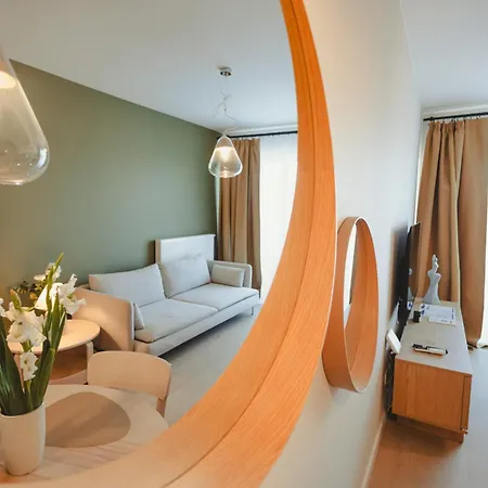 Boho Harmony Luxury - Ac Parking & Balcony - By Uniquerent Appartamento Breslavia