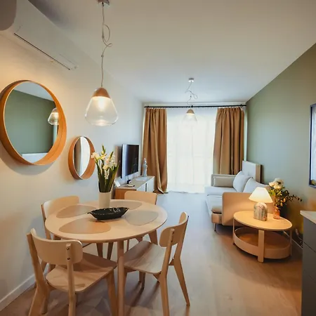 Boho Harmony Luxury - Ac Parking & Balcony - By Uniquerent * Breslavia