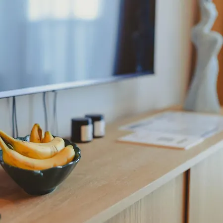 Appartamento Boho Harmony Luxury - Ac Parking & Balcony - By Uniquerent Breslavia